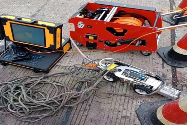 紫云CCTV管道检测机器人